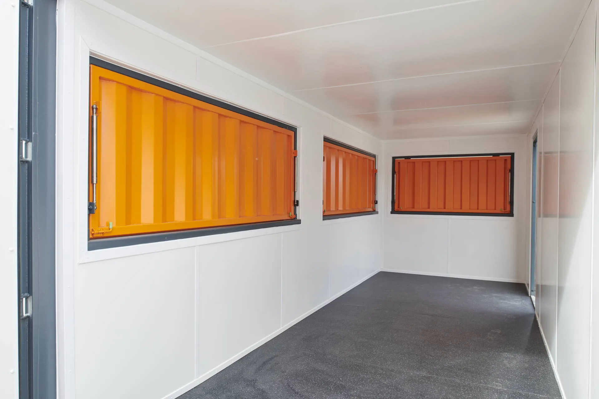 Shipping Container Cafe - Container Restaurants - Image 7